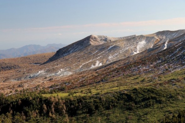 草津白根山の北斜面